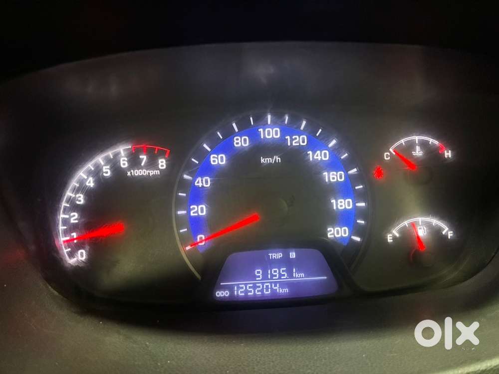 Hyundai Xcent Petrol Cng