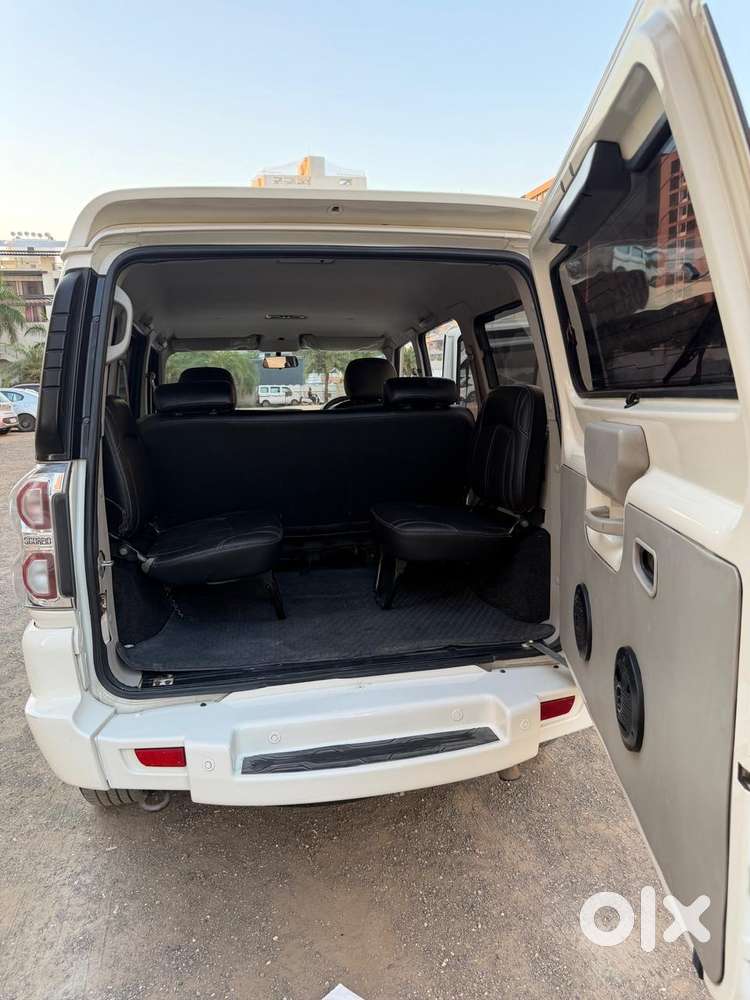 Mahindra Scorpio S10, 2016, Diesel