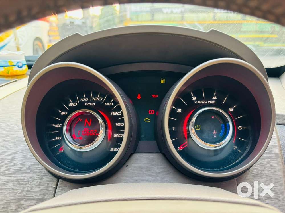 Mahindra Xuv500 2.2 W8 Sportz, 2015, Diesel
