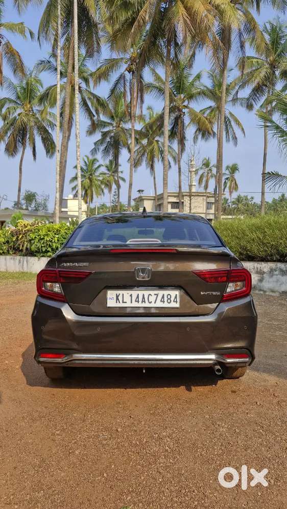 Honda Amaze 2023 Petrol 40000 Km Driven