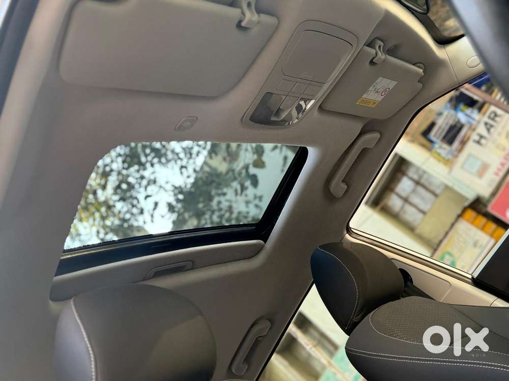 Mahindra Xuv300 W6 Diesel, 2023, Diesel