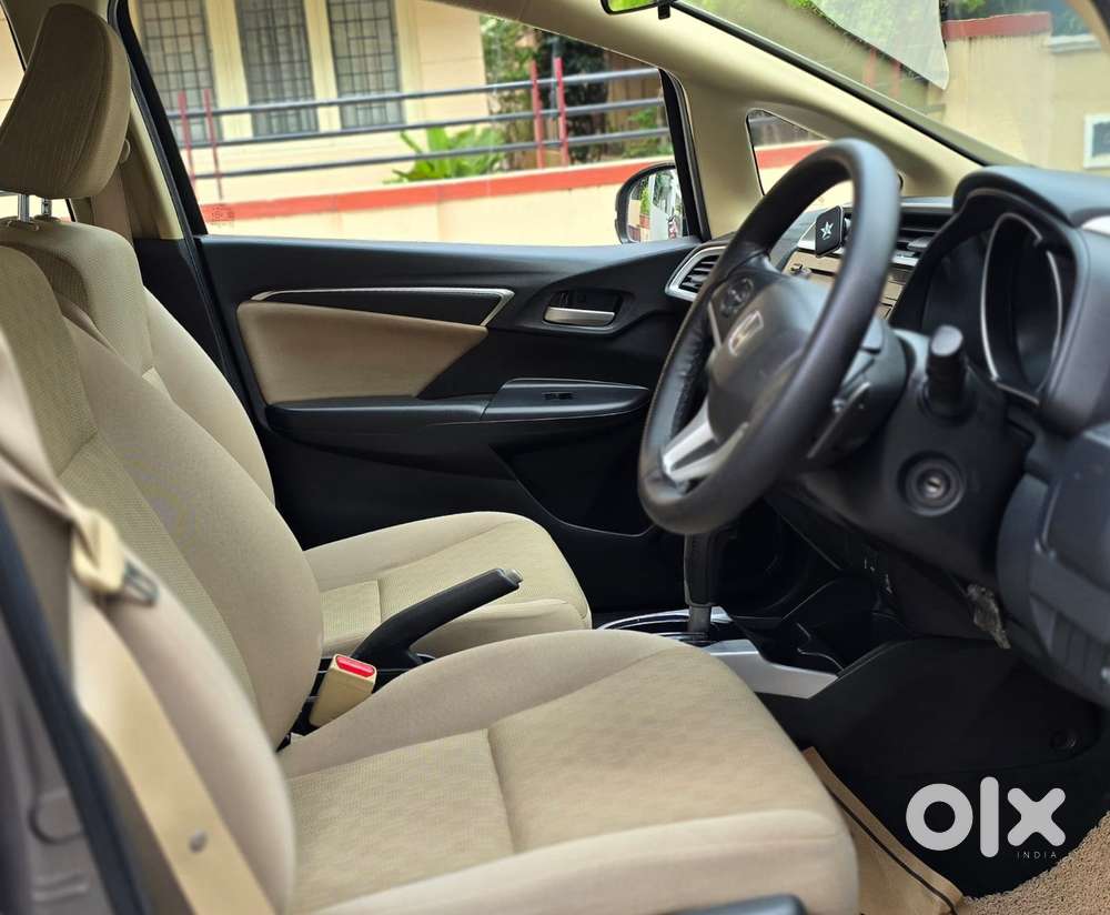 Honda Jazz V Cvt, 2016, Petrol