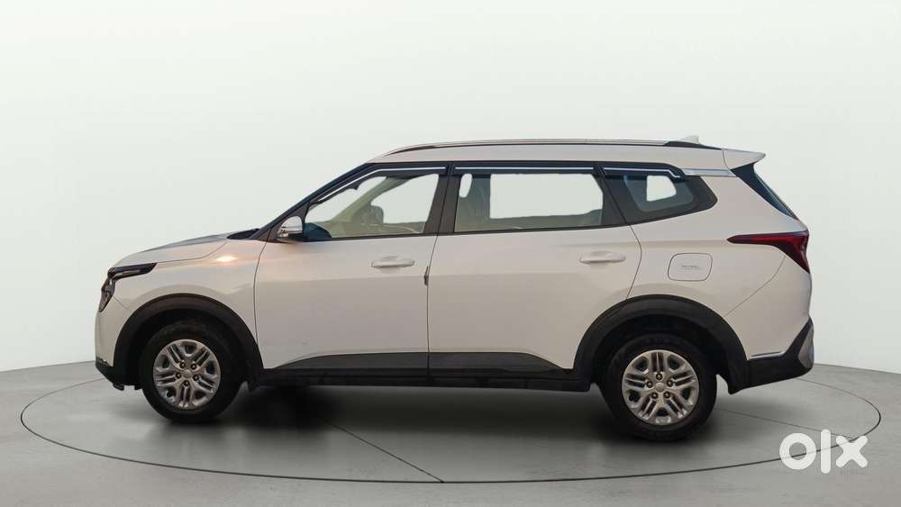 Kia Carens 1.5 Prestige 7 Str, 2023, Petrol
