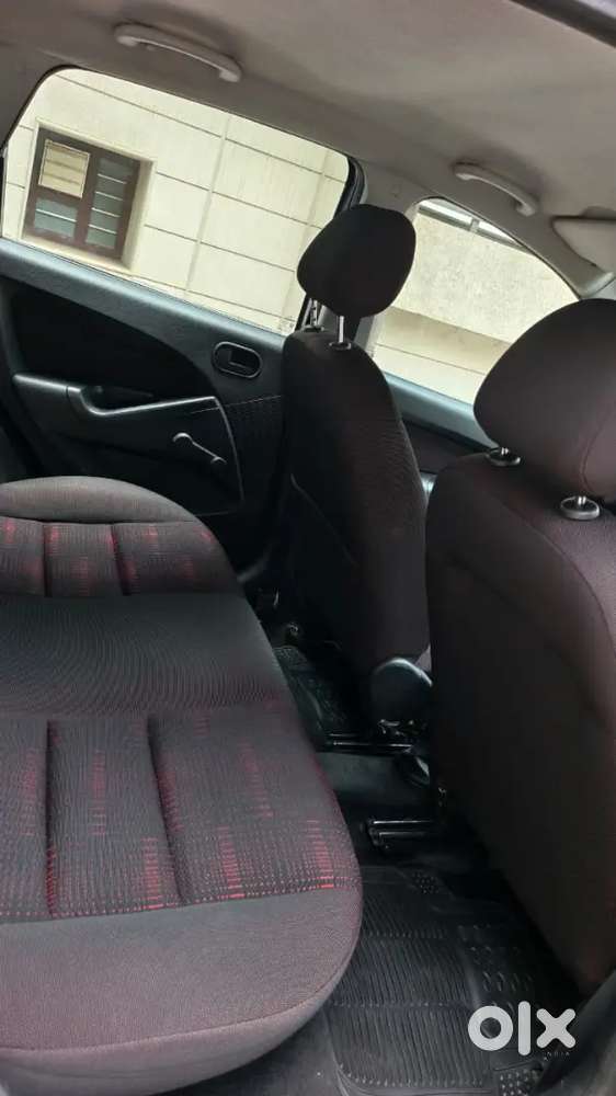Ford Figo Petrol Good Condition Till 2031 Validation