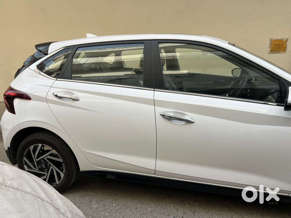 Hyundai I20 Asta (o) 1.2 Ivt, 2026, Petrol