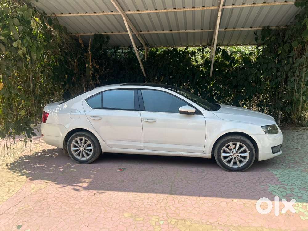 2015 Skoda Octavia Diesel At