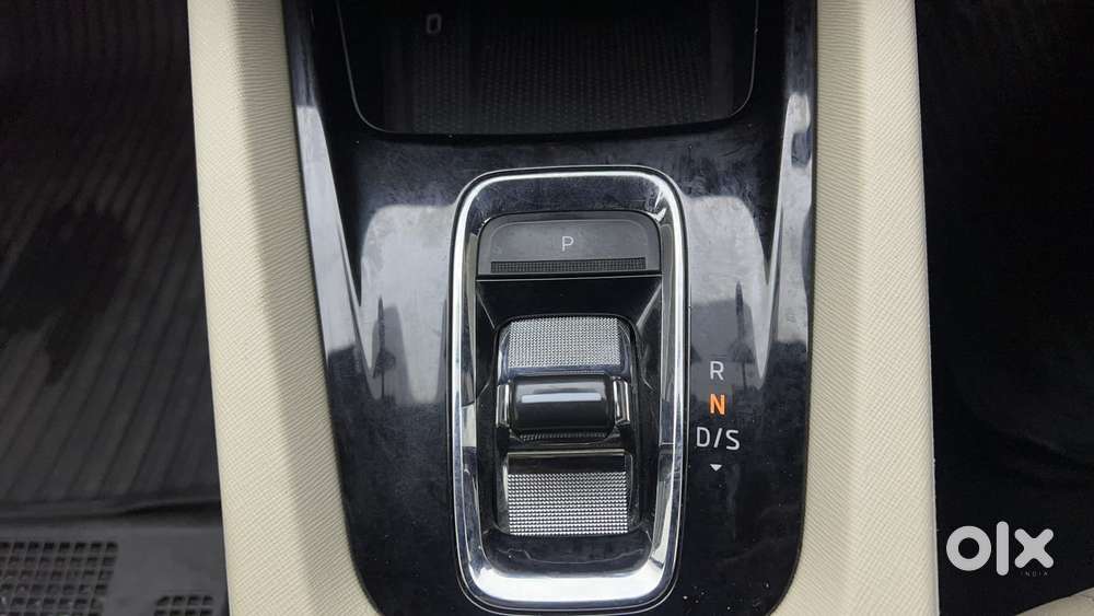 Skoda Octavia 2.0 L K Tsi At, 2021, Petrol