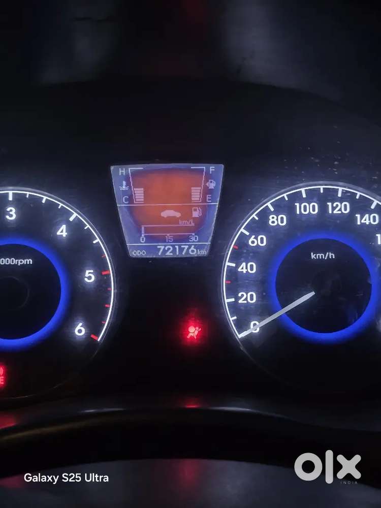 Hyundai Verna 2012 Diesel Black 75000 Km Driven  Well Maintained