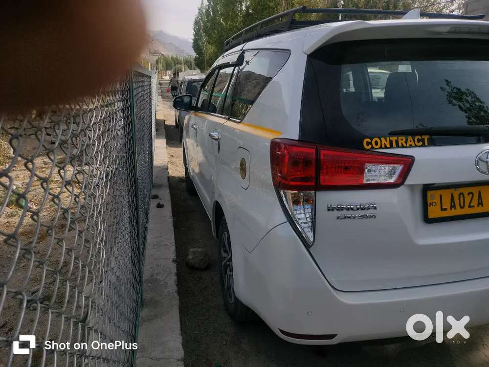 Toyota Innova Crysta 2022 Petrol 55000 Km Driven
