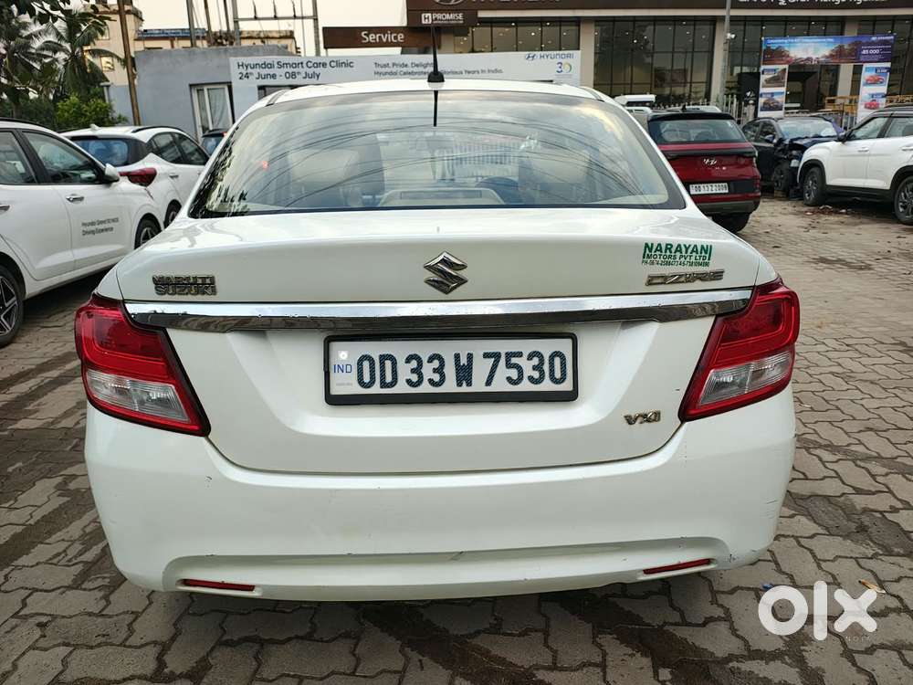 Maruti Suzuki Dzire 1.2 Vxi, 2019, Petrol