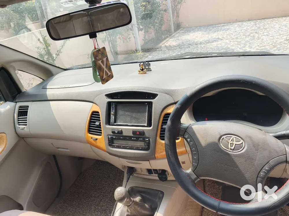 Toyota Innova 2009 Diesel Well Maintained
