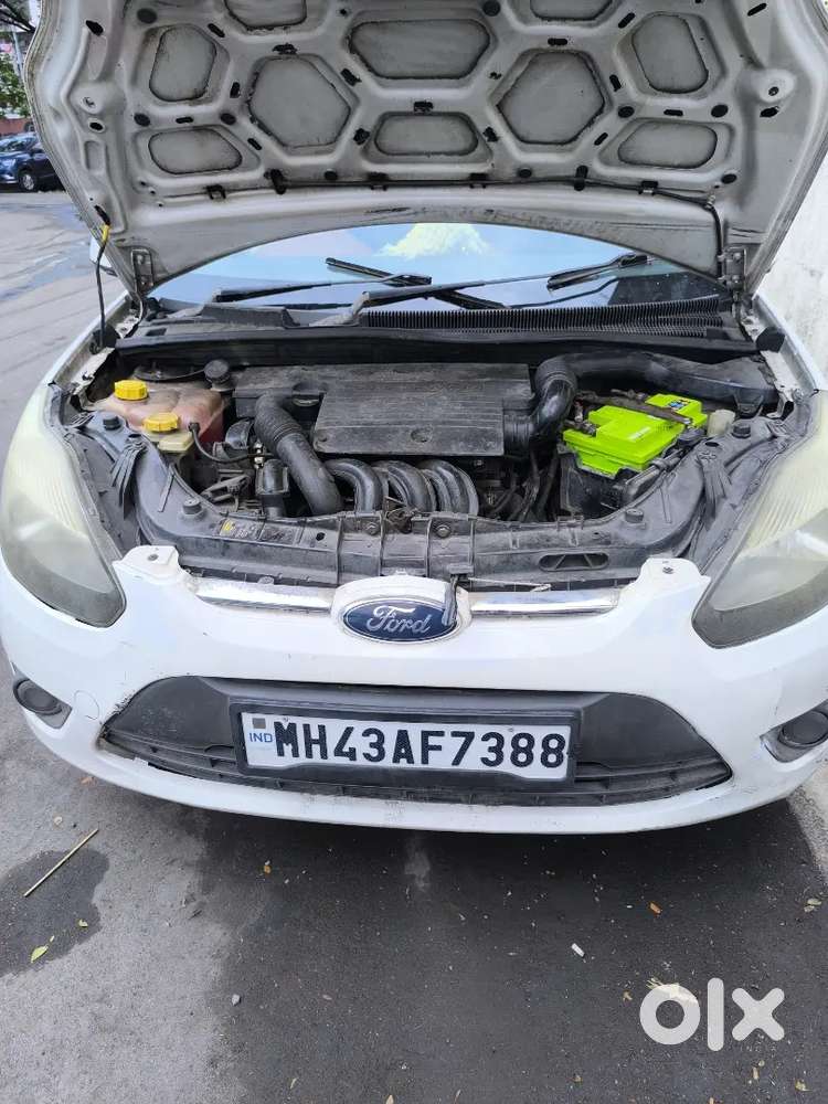 Ford Figo 2011 Petrol 87000 Km Driven