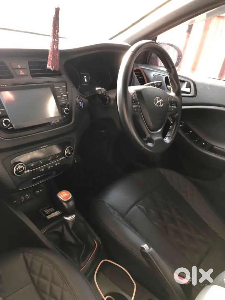 Hyundai I20 Active 2017 Petrol 76000 Km Driven