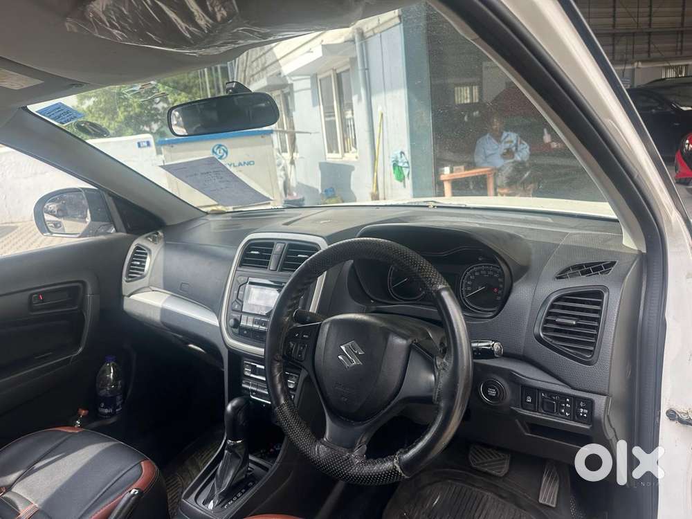 Maruti Suzuki Brezza Vxi At, 2020, Petrol