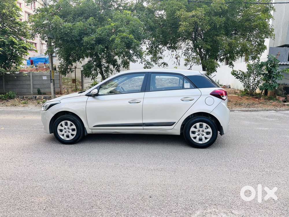 Hyundai I20 Sportz 1.2 Bs-iv, 2017, Petrol