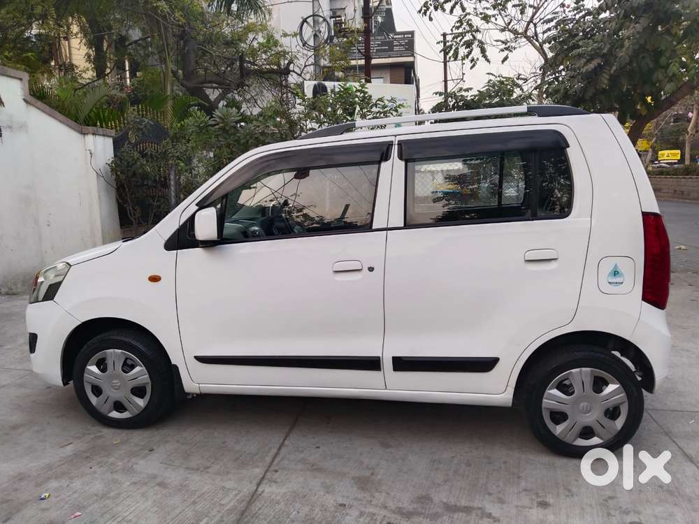 Maruti Suzuki Wagon R Vxi Amt1.2, 2015, Petrol