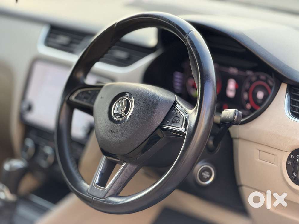 Skoda Octavia 1.8 Tsi At L K, 2020, Petrol
