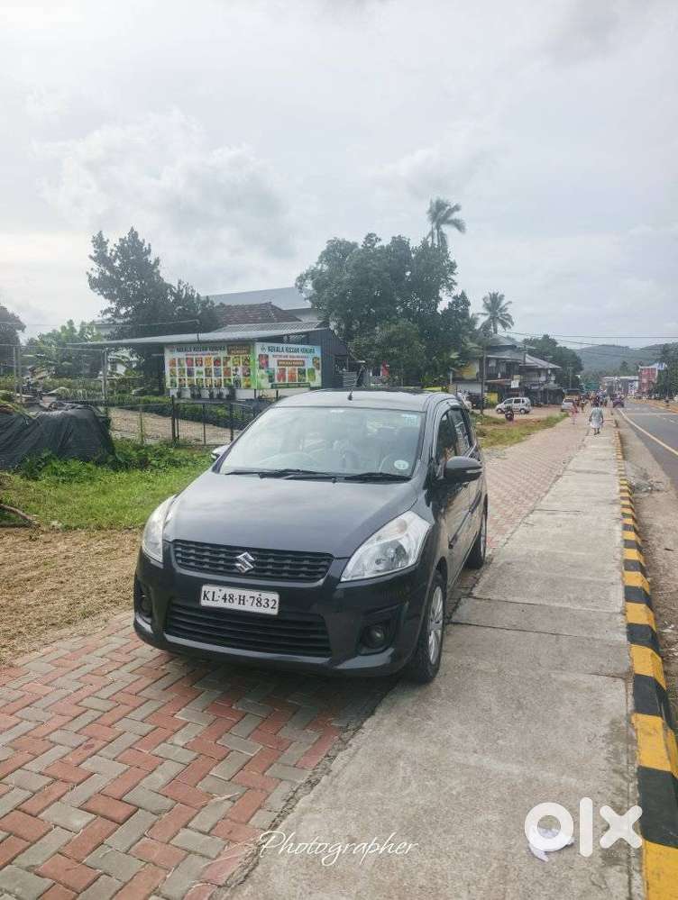 Maruti Suzuki Ertiga, 2016, Petrol
