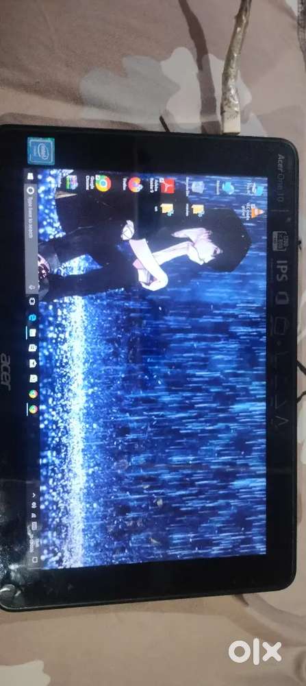 Touch laptop acer one 10 1003 series 2gb 32gb good condition laptop