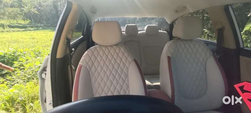 Hyundai Fluidic Verna 1.6 Crdi 2012
