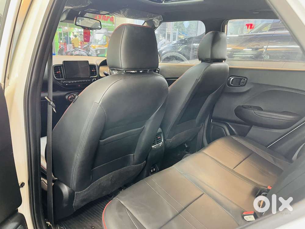 Hyundai Venue N Line 1.0 N8 Turbo Dct Dual Tone, 2024, Petrol