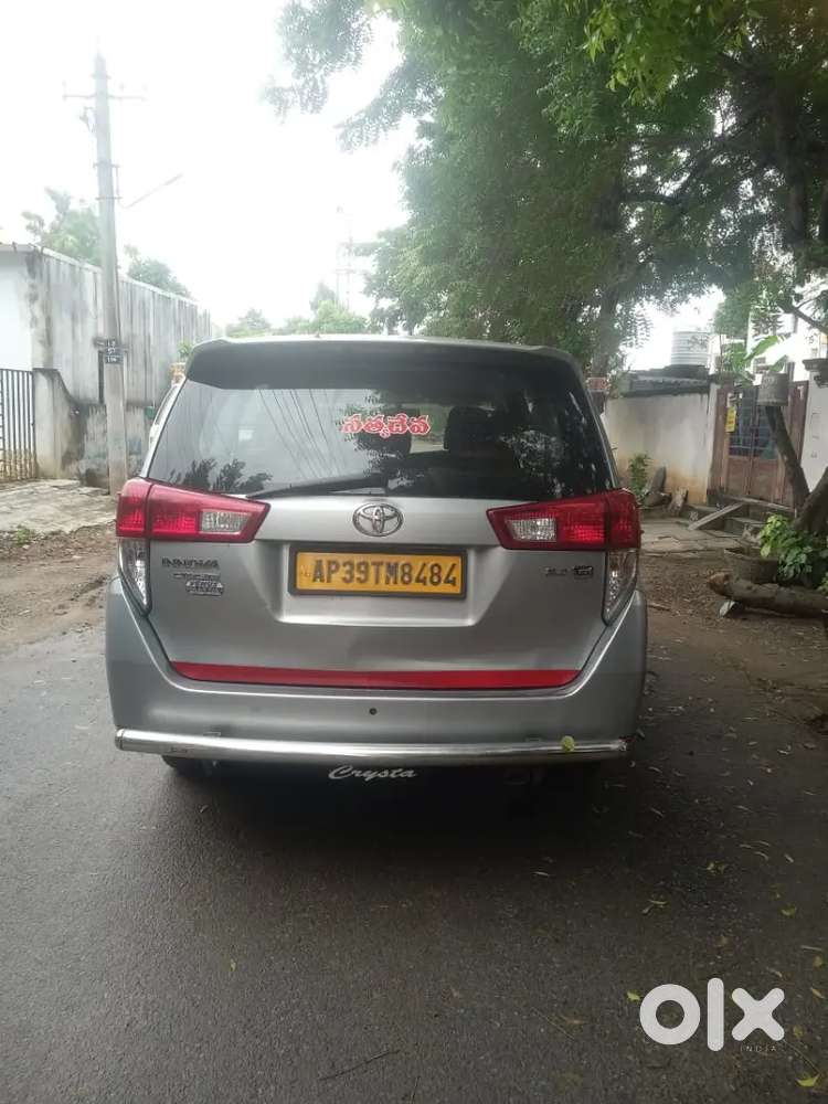 Toyota Innova Crysta 2020 Diesel 295000 Km Driven