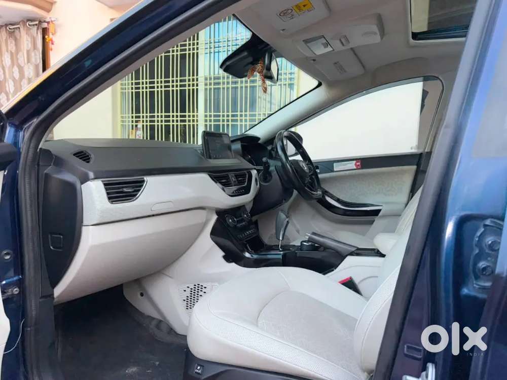 Nexon Xza+ Diesel Top Model In Showroom Condition