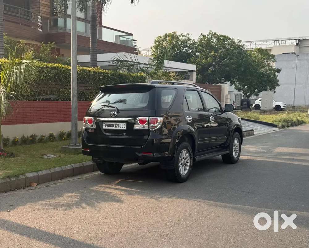 Toyota Fortuner 2013 Diesel Well Maintained