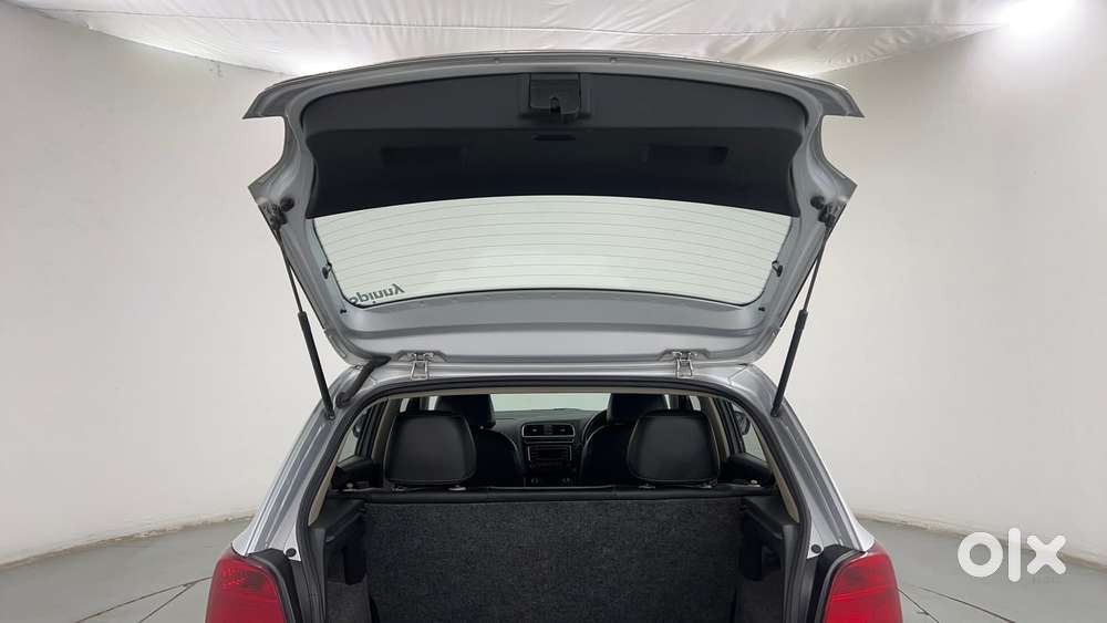 Volkswagen Polo Petrol Highline 1.2l, 2013, Petrol