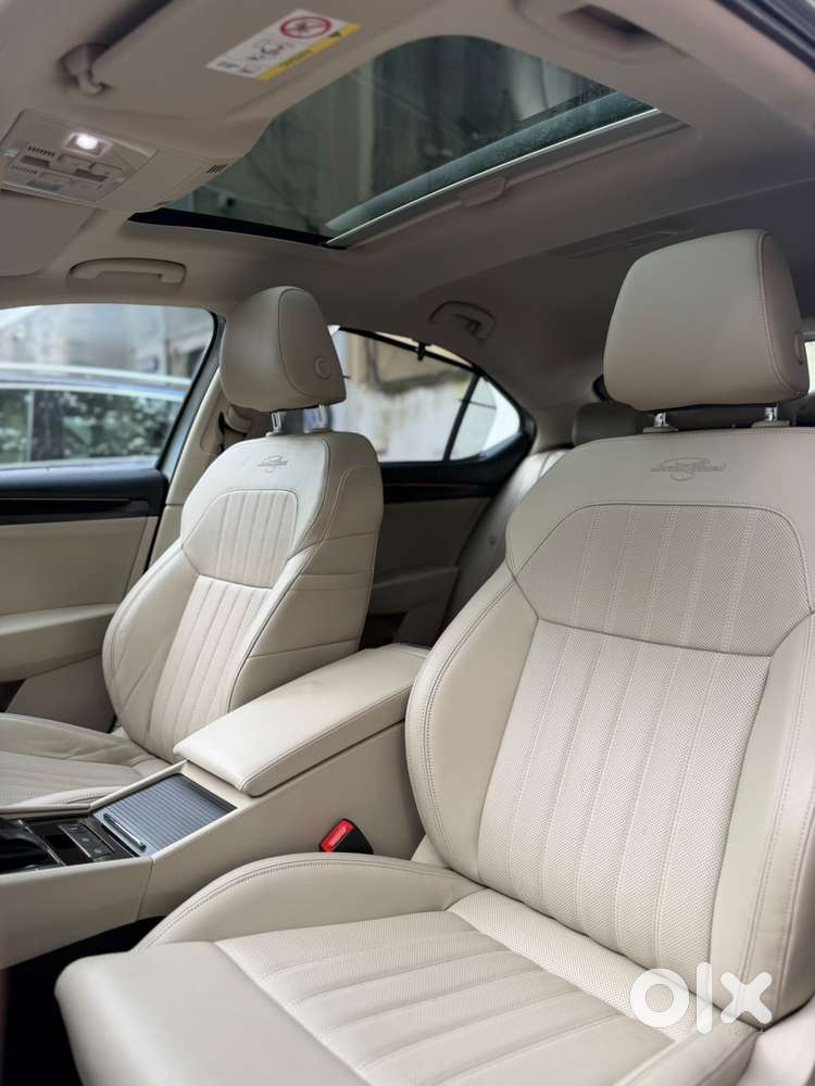 Skoda Superb 2.0 L&k Tsi At, 2019, Petrol