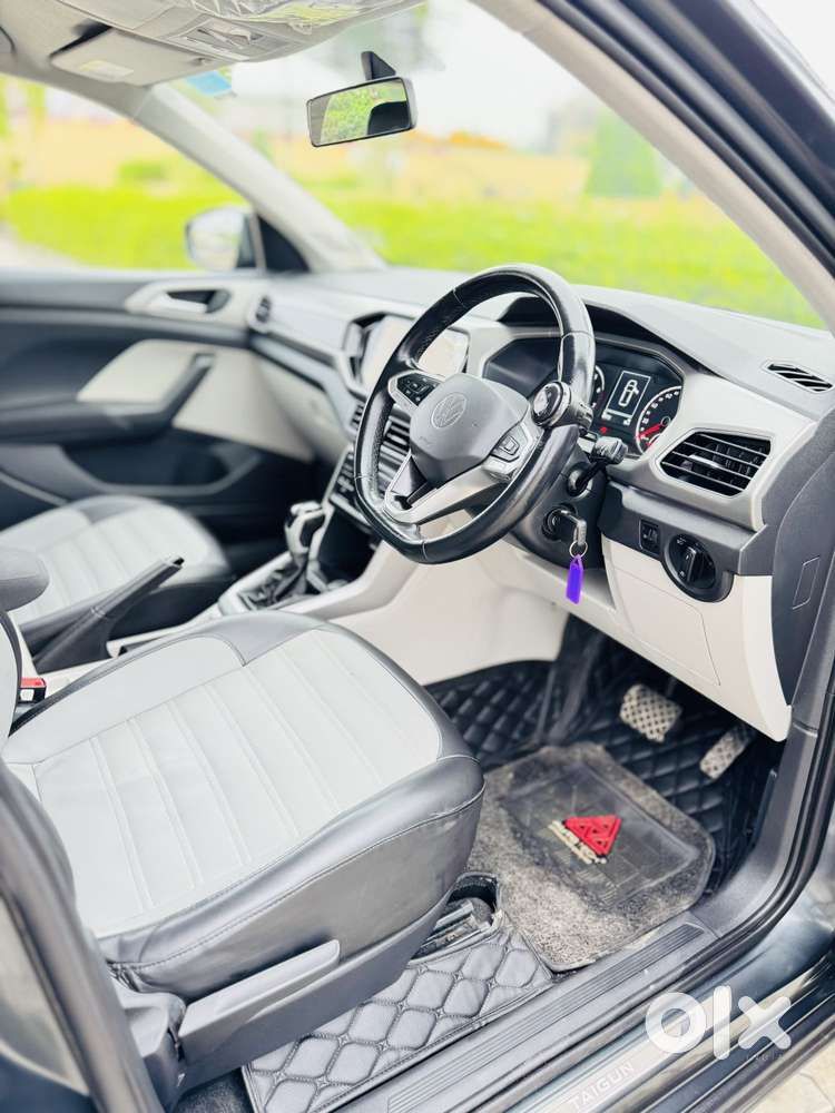 Volkswagen Taigun 1.0 Tsi Highline At, 2022, Petrol
