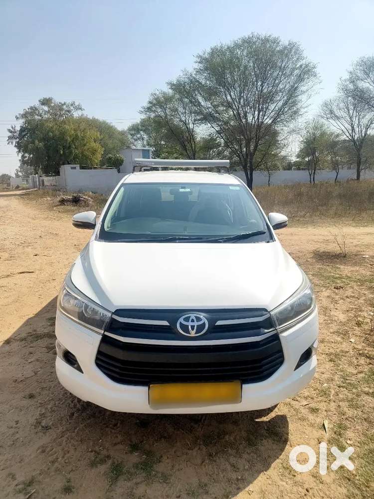 *toyota Innova Crysta 2.4 G – For Sale*

​super White  8 Seater  Die