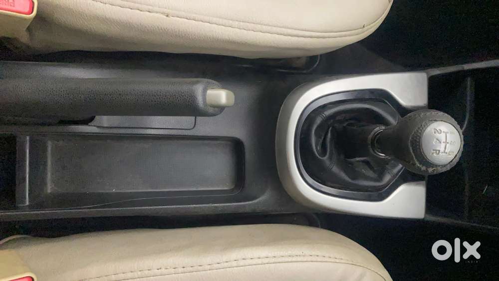 Honda Jazz 1.2 V I Vtec, 2016, Petrol