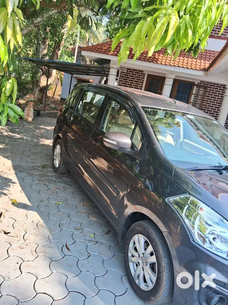 Maruti Suzuki Ertiga 2016
