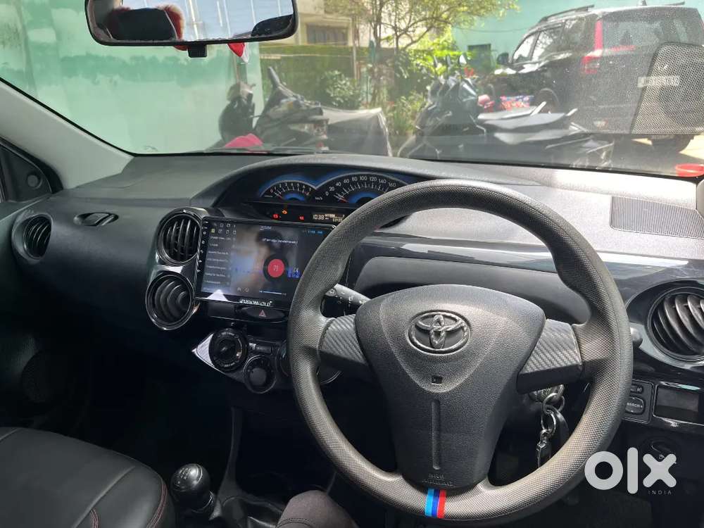 Toyota Etios Cross