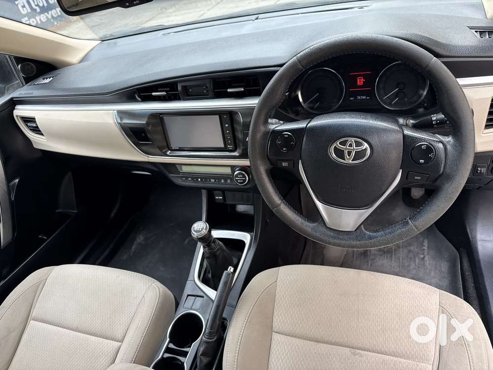 Toyota Corolla Altis 1.8g Limited, 2015, Petrol