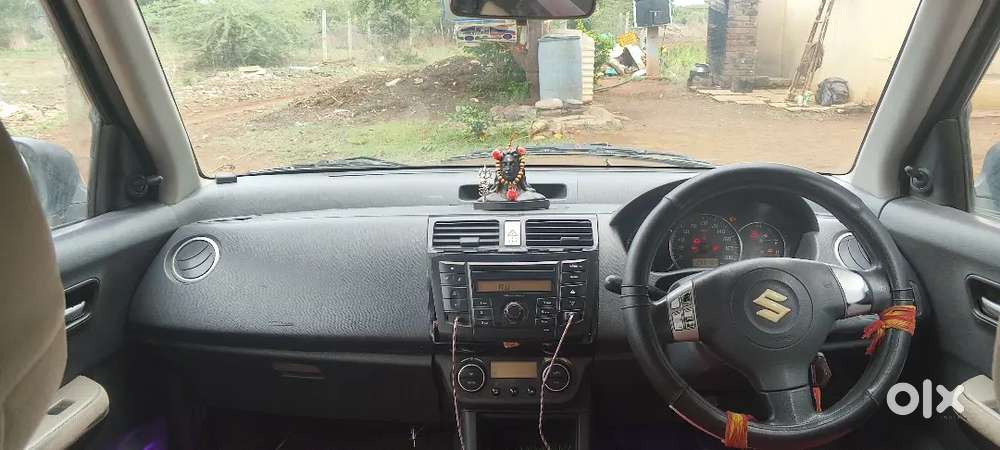 Maruti Suzuki Dzire 2010