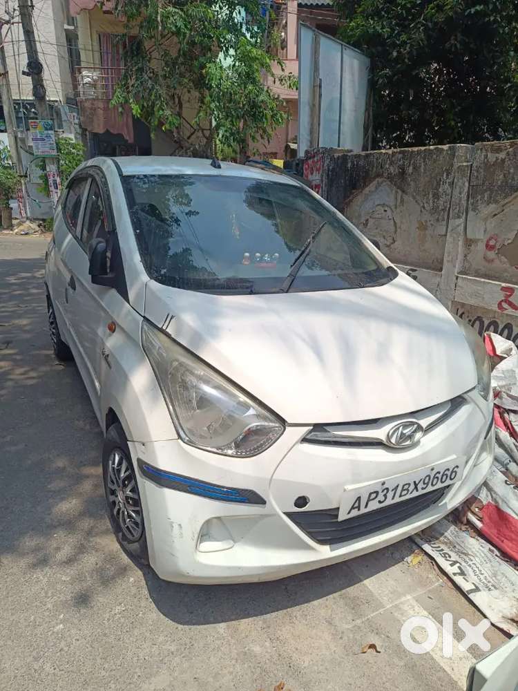 Hyundai Dlite + Good Condition Insurance Rc All Papers Available