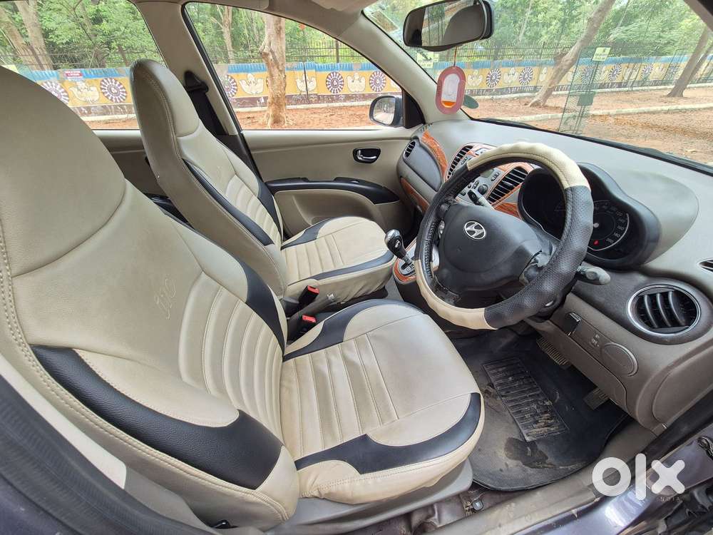 Hyundai I10 Sportz At, 2013, Petrol