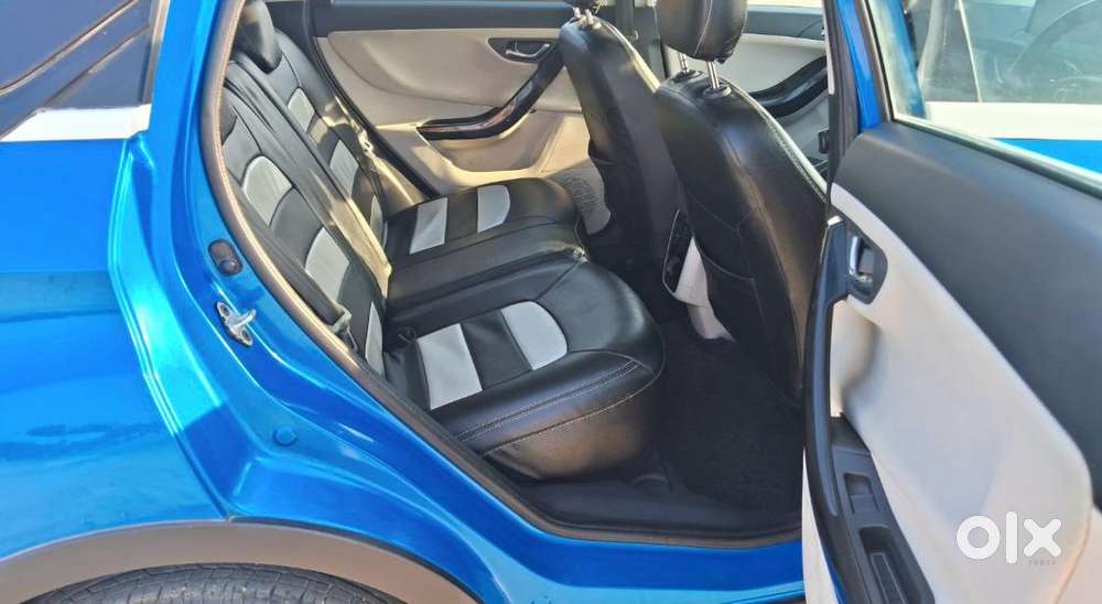 Tata Nexon 1.2 Revotron Xza Plus Dualtone, 2020, Petrol