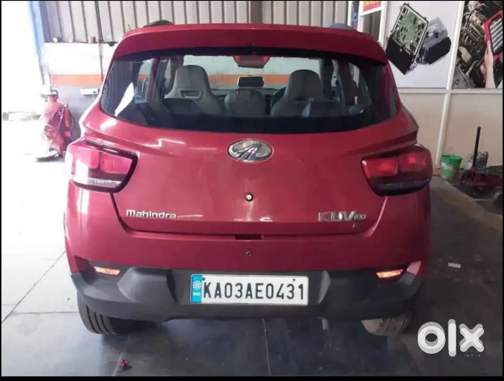 Mahindra Kuv 100 2017