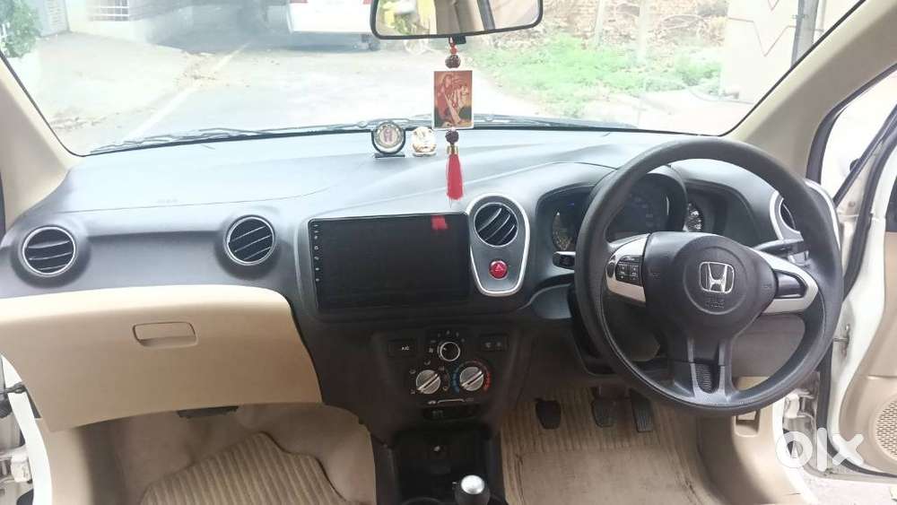 Honda Mobilio, 2014, Petrol