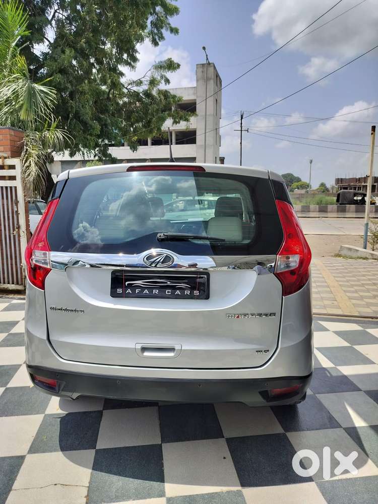 Mahindra Marazzo M8, 2019, Diesel