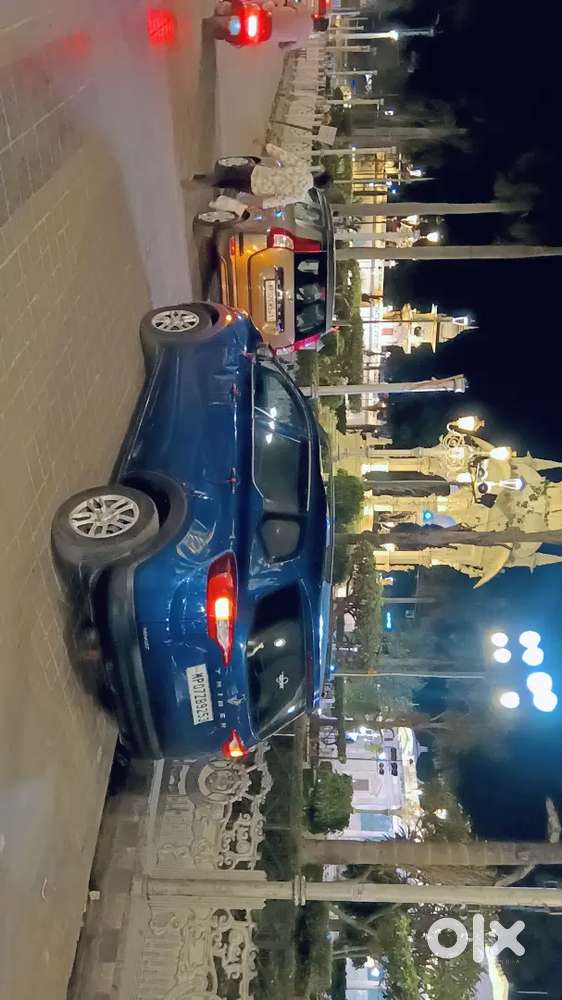 Petrol Or Cng Car Hai Petrol Par 20 Ka Millage Cng Par 30 Ya 32 Ka Mlg