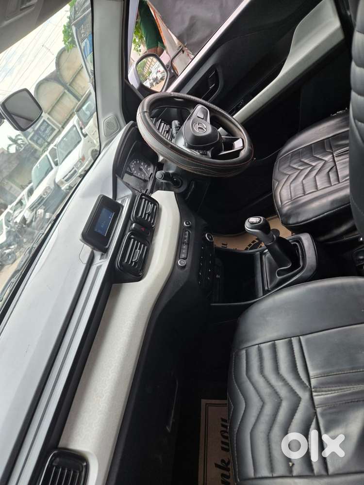 Tata Punch Pure Icng, 2023, Petrol