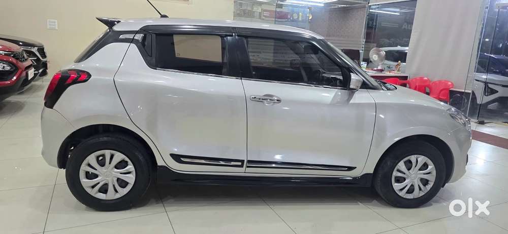 Maruti Suzuki Swift Vxi Deca, 2022, Petrol
