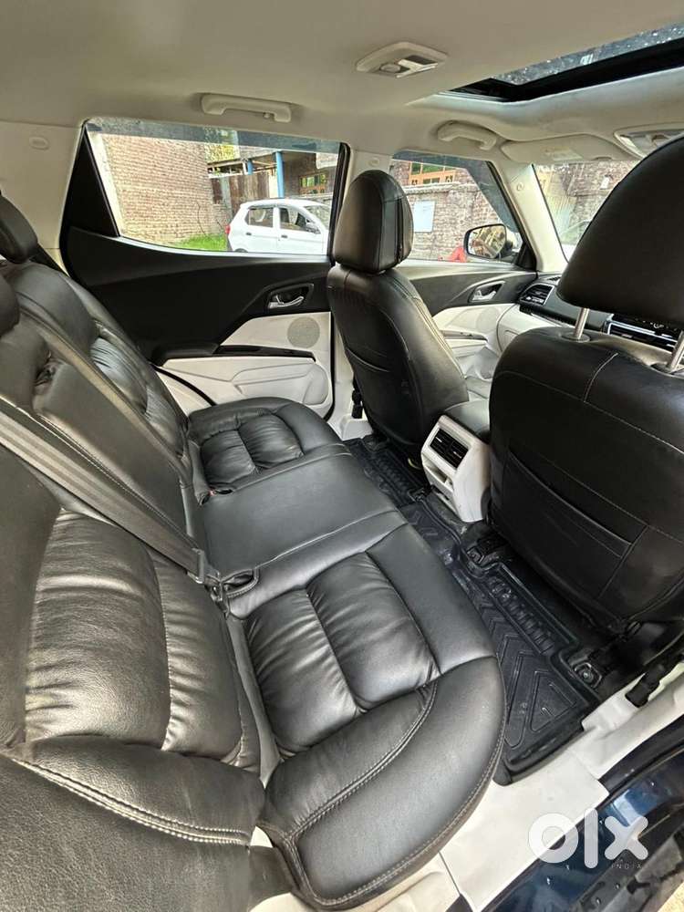 Mahindra Xuv 3xo Ax5 Ds Mt, 2024, Diesel