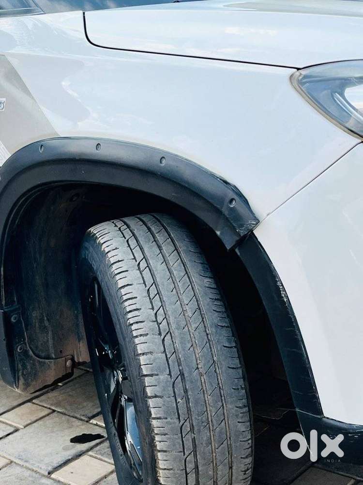 Mahindra Scorpio S10 7 Seater, 2017, Diesel