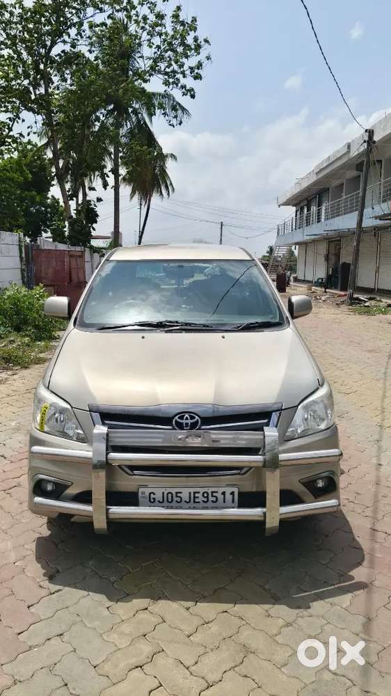 Toyota Innova 2013 Diesel 115057 Km Driven