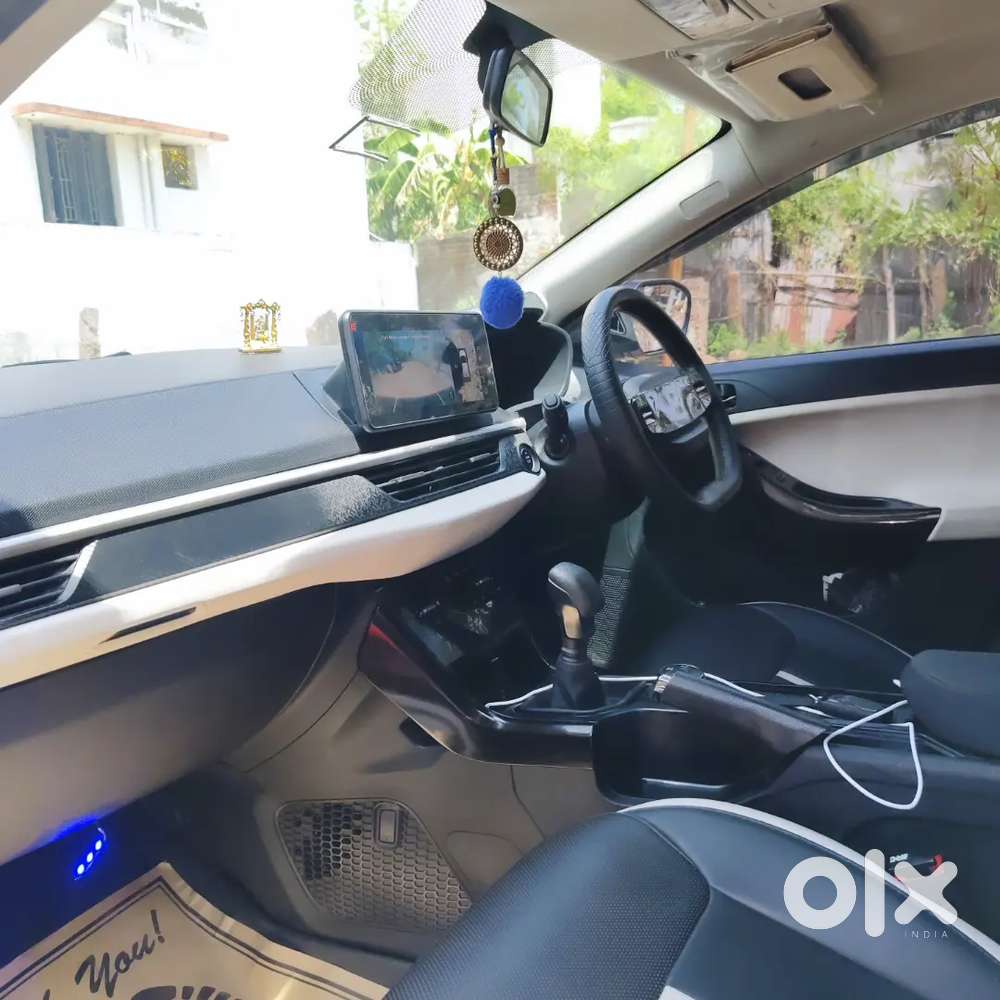 Tata Nexon Creative Petrol